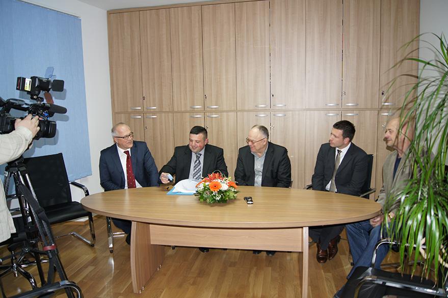 Okvirni sporazum o izgradnji projekta transportnog cjevovoda Bačvica - Koromačina