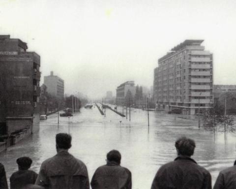 naslovna