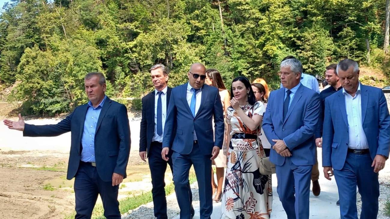 Slika 1